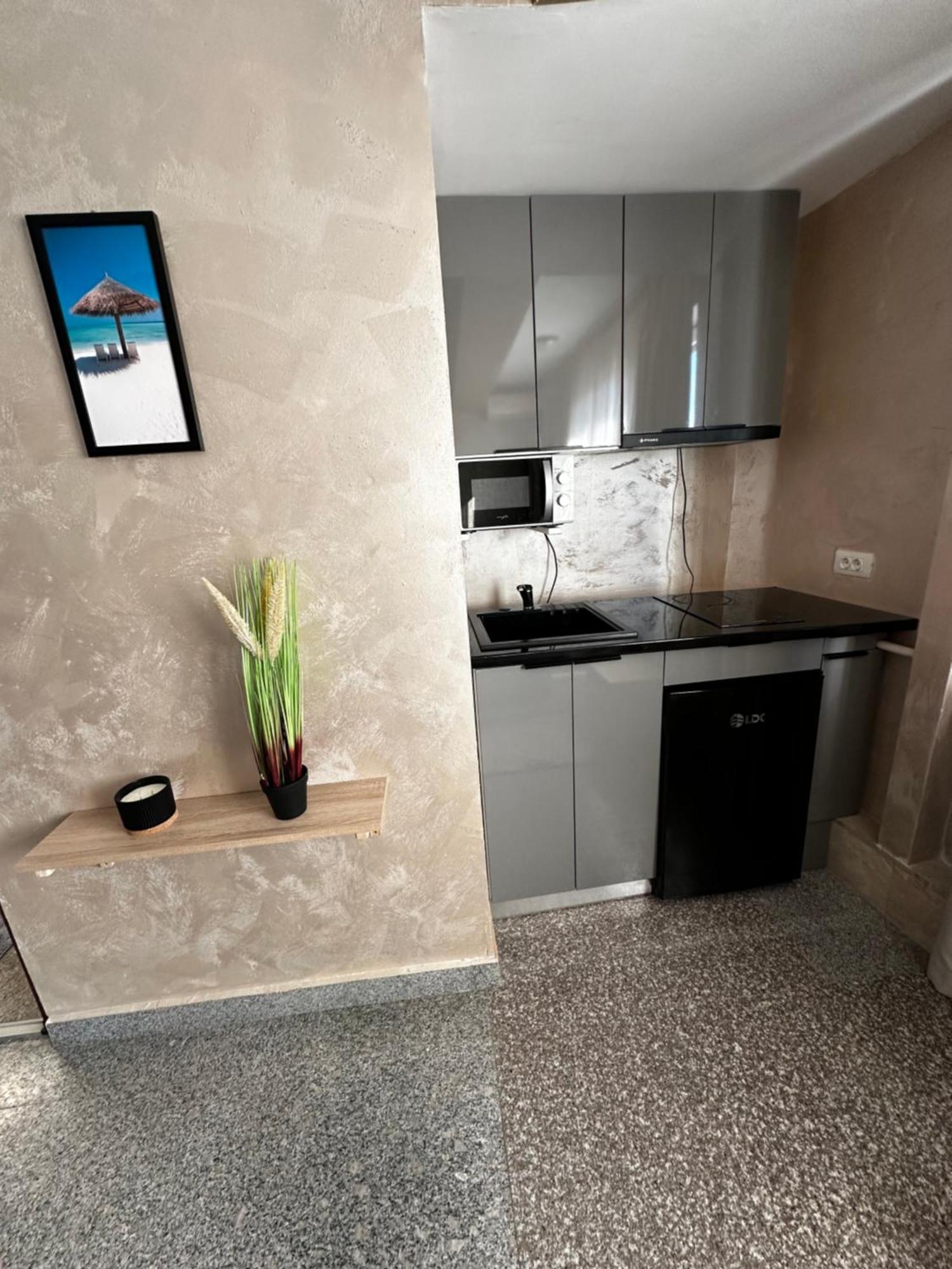 Central Residence Constanta Bagian luar foto